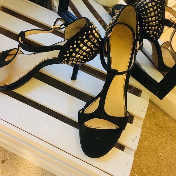 Isola Shoes - Isola Heels